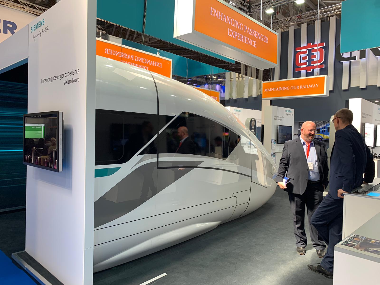 西门子移动的Velaro Novo在Railtex 2019