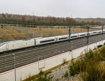 Talgo Avril在测试中时速超过360公里